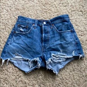 Levi 501 Jean Shorts Size 25